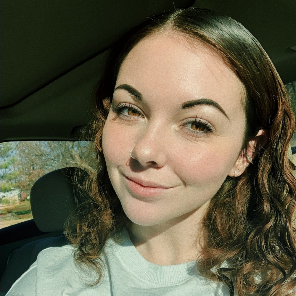 Meet your Posher, Brianna